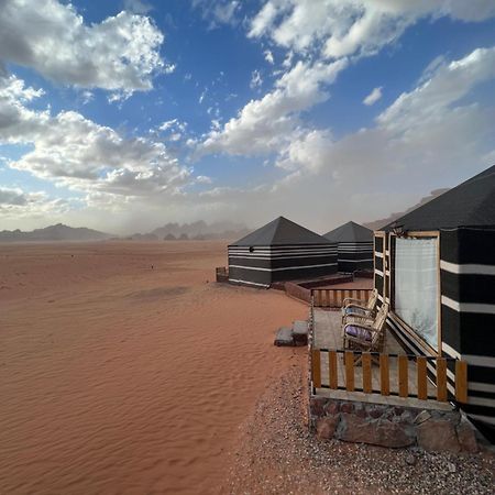 Bedouin Life Camp Hotell Wadi Rum Eksteriør bilde