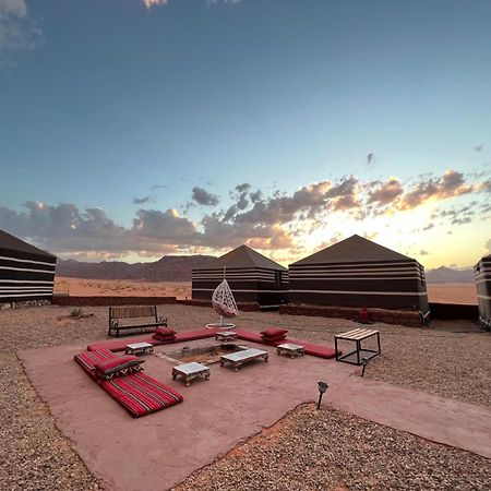 Bedouin Life Camp Hotell Wadi Rum Eksteriør bilde