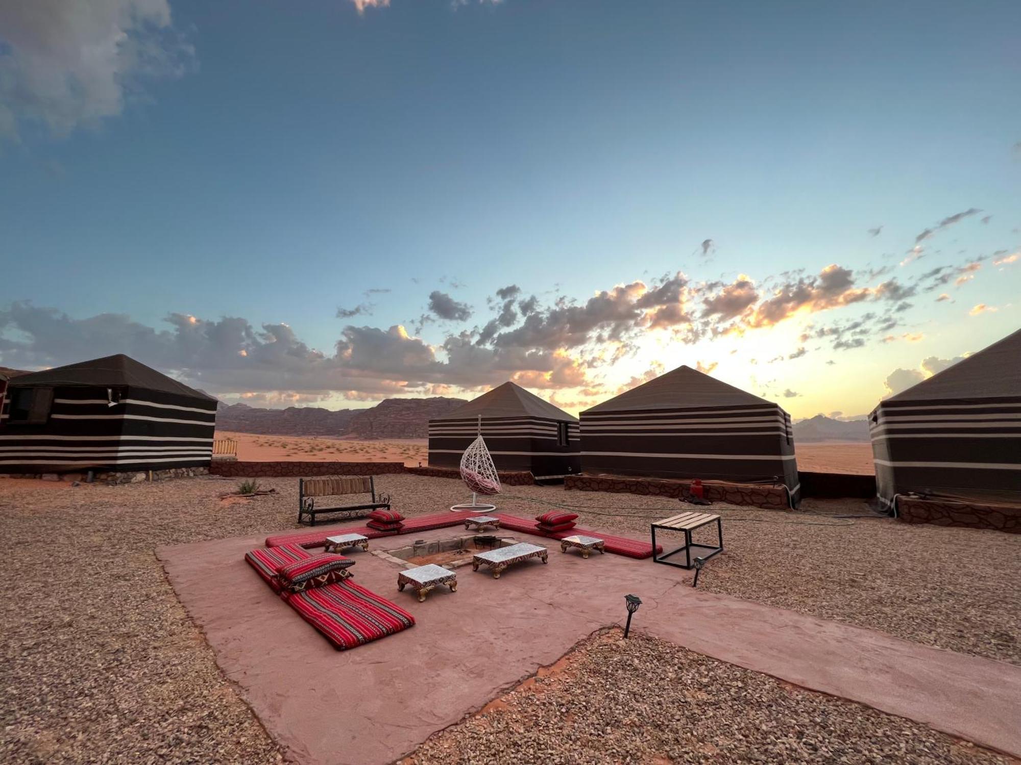 Bedouin Life Camp Hotell Wadi Rum Eksteriør bilde